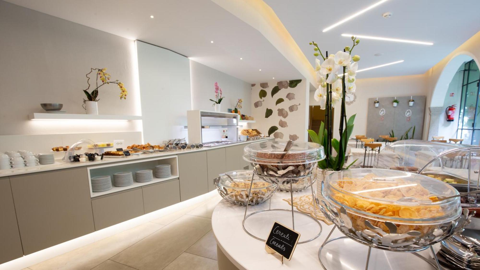 Dependance Pesce D'Oro Hotel Verbania Kültér fotó