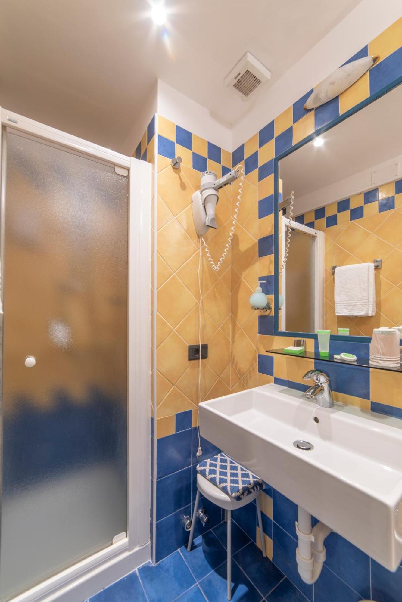 Dependance Pesce D'Oro Hotel Verbania Kültér fotó